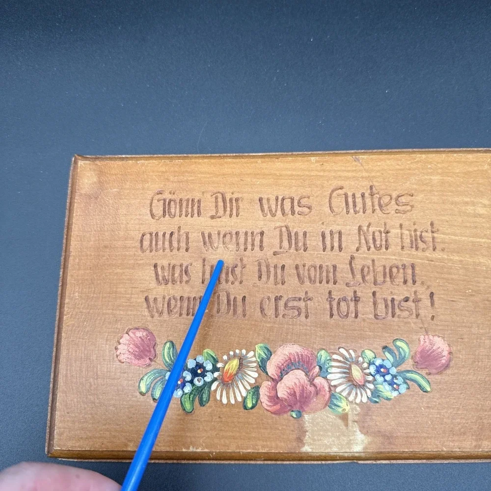 Vtg German Wooden Wall Plaque Hand Painted Flowers Folk Art Motto Gönn Dir